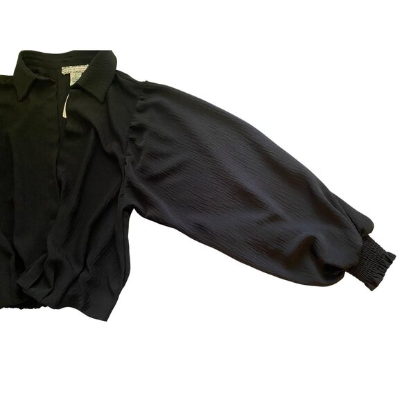 A. Calin By Flying Tomato Blouse Women L Black Long-Sleeve Smocked Cuffs Peasant - Picture 13 of 14